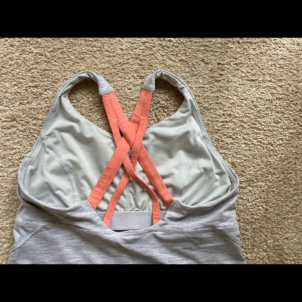 lululemon athletica Black and White Tank Tops - Picture 9 of 9